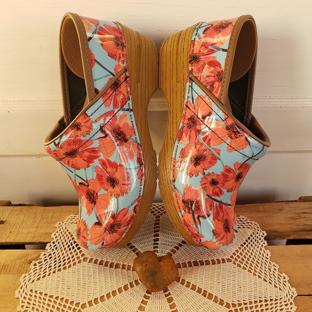 NEW*Poppies Dansko Pro Honey Clog Floral Blue Orange Patent Leather Cottage Boho - Picture 4 of 11